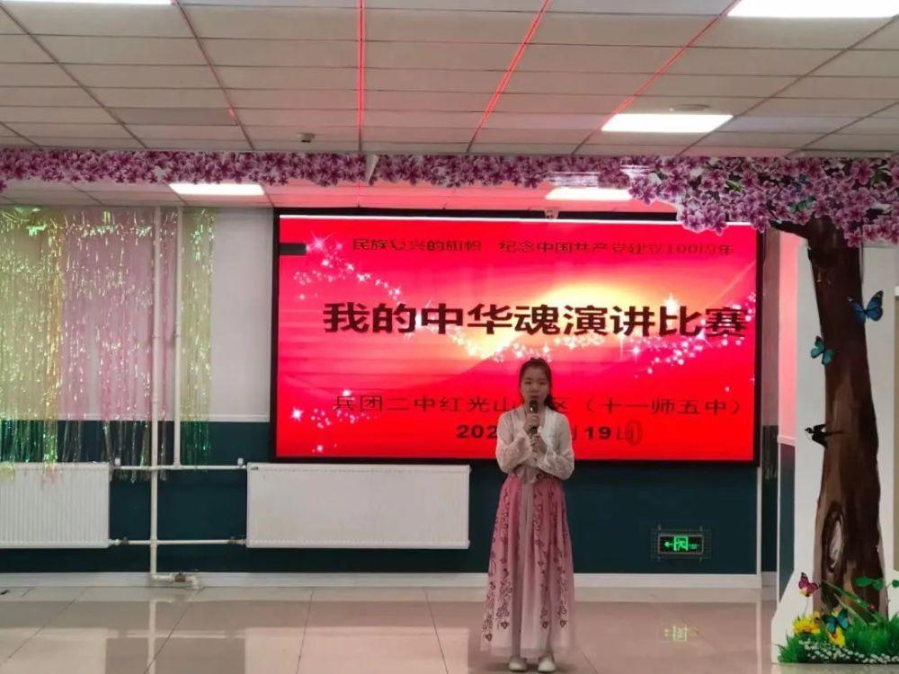 南方人称:完全接受不了东北人吃“生大葱蘸酱”,实在不理解!