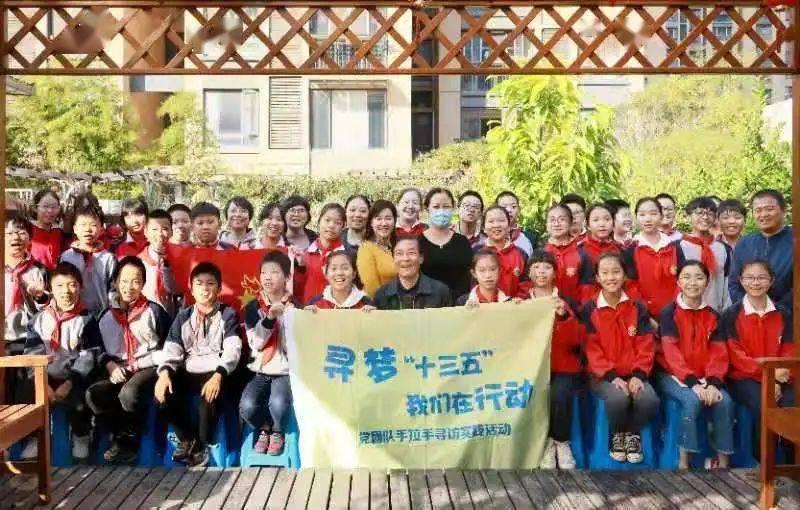 救援受困的鹭