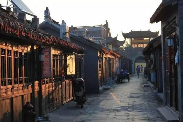 轰动全国的“沈阳刘涌案”，14名“大律师”帮他脱罪，结果怎样？